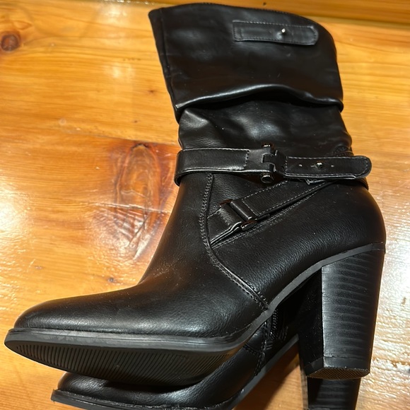 Black Mid Calf Boots - Picture 2 of 5